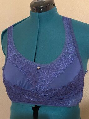 Lace Trim Wireless Comfort Bra in Deep Purple